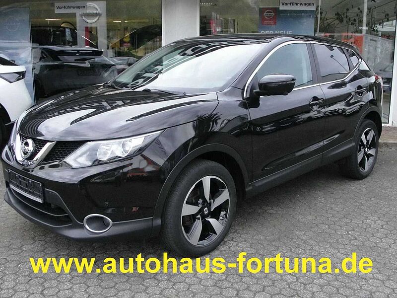 Nissan Qashqai 1.6 dCi N-Connecta 4x4 AHK  Euro-6