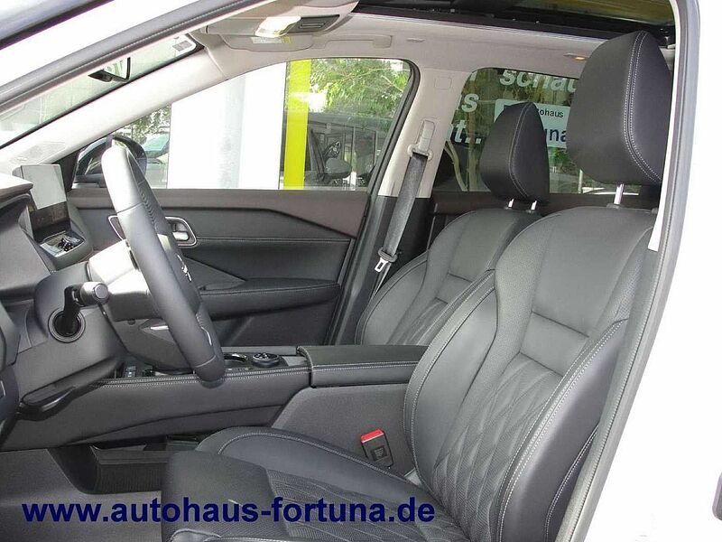 Nissan X-Trail e-Power 4x4 e-4orce Tekna+ 20 Zoll SD