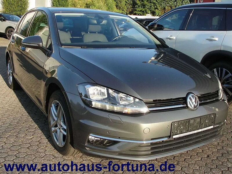 Volkswagen Golf VII Comfortline DSG Klimaautomatic AHK