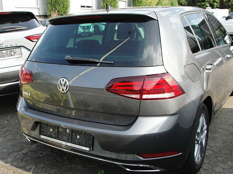 Volkswagen Golf VII Comfortline DSG Klimaautomatic AHK